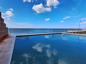 Casa de 6 habitaciones, Progreso · Casa en Venta Frente Al Mar en Chicxulub