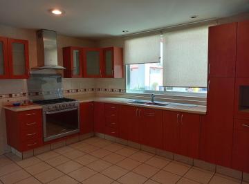 Casa en condominio de 3 habitaciones, Metepec · Casa en Venta Residencial Las Viandas en Metepec de 3 Recamaras y Estudio