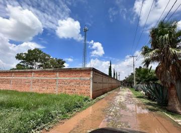 Terreno / Lote , Cerro de San Pedro · Terreno en Venta en Granjas de La Florida, a un Costado de La Florida, Slp