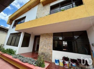 Casa · 260m² · 4 Recámaras · 3 Estacionamientos · Se Vende Casa en Rinconada Vista Hermosa San Cristóbal de Las Casas
