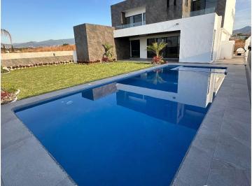 Casa de 5 habitaciones, Atlatlahucan · Venta de Casa en Lomas de Cocoyoc