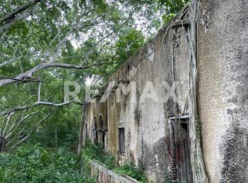 Terreno / Lote · 2658430m² · Casco de Hacienda en Venta con Cenotes a 20 Mins de Mérida, en Tecoh. - (4)