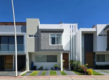 Casa en condominio de 3 habitaciones, Zapopan · Casa en Venta en Condominio Soaré II