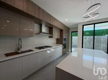 Casa · 207m² · 3 Recámaras · 2 Estacionamientos · Casa en Venta Cañadas del Arroyo Corregidora Querétaro