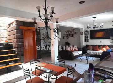 Casa de 3 habitaciones, Celaya · Alamos: Bonita Casa Tres Recamaras con Baño Completo Cada Una.