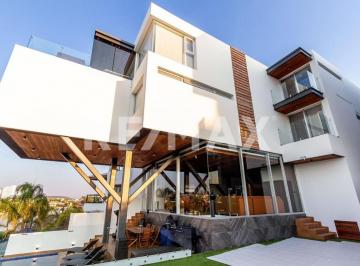 Casa · 671m² · 3 Recámaras · 3 Estacionamientos · Casa Venta Juriquilla - (4)