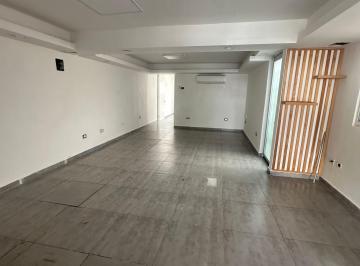Local comercial de 2 habitaciones, Cancún · Renta Local Comercial, 100 Mt Frente a Puerto Cancun $31,000 Peso