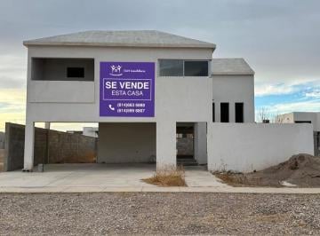Casa · 445m² · 4 Recámaras · Los Leones