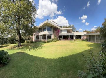 Casa de 4 habitaciones, Miguel Hidalgo · Hermosa Casa con Jardín a Una Cuadra de Av de Las Palmas