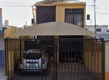 ¡ ¡ PROPIEDAD EN PROCESO DE RECUPERACIÓN HIPOTECARIA ! ! 
Firma de cesión de der · Hermosa Casa en Remate en J. J. Calvo, San Rafael, Chihuahua, Chihuahua.