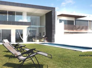 Casa · 480m² · 5 Recámaras · 5 Estacionamientos · Casa - Fraccionamiento Burgos