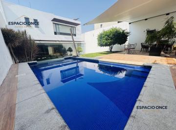 Casa · 510m² · 4 Recámaras · 3 Estacionamientos · Casa - Fraccionamiento Burgos Bugambilias