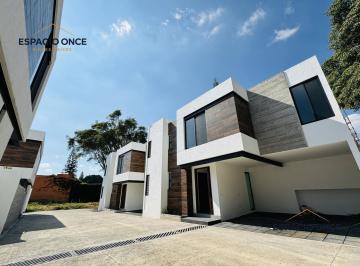 Casa · 209m² · 4 Recámaras · 2 Estacionamientos · Casa en San Antón