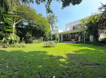 Casa · 343m² · 2 Recámaras · 2 Estacionamientos · Casa en Vista Hermosa