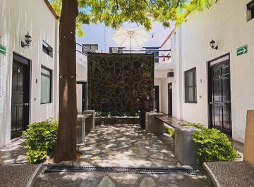 Departamento compartido de 1 habitación, Querétaro · Habitación Hebrón – Suite con Entrada Propia en El Corazón de Qro
