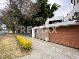 Casa uso de suelo , Miguel Hidalgo · Casa Comercial en Renta en Anzures