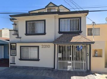 Casa de 4 habitaciones, Tijuana · Hermosa Casa en Remate en de Los Literatos, Universidadotay, Tijuana, Bcn