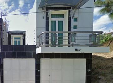 Casa de 3 habitaciones, Uruapan · Hermosa Casa en Remate en Loma Larga, San Juan Bautista, Uruapan, Michoacán.