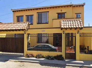 Casa de 4 habitaciones, Tijuana · Hermosa Casa en Remate en Heriberto Jara, Otay Constituyentes, Tijuana, Bcn