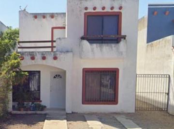 Casa de 3 habitaciones, Mérida · Hermosa Casa en Remate en Calle 19 - A, Gran Santa Fe, Mérida, Yucatán.
