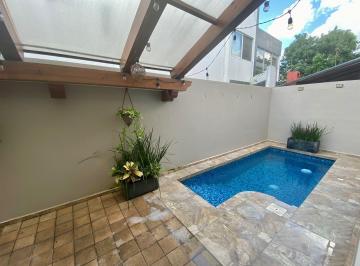 Casa · 184m² · 3 Recámaras · 2 Estacionamientos · Casa en Arbolada