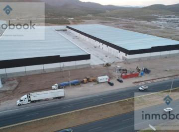 Bodega comercial · 1750m² · 60 Estacionamientos · Complejo de Bodegas en Renta Al Norte. Cd de Chih.