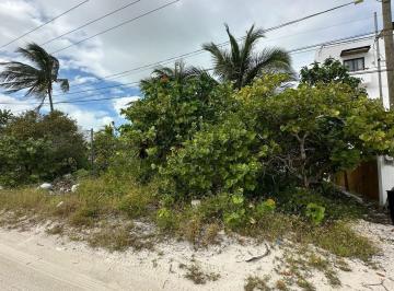 Terreno / Lote · 400m² · Venta de Terreno Terreno a La Orilla de La Playa en Yucatan Dzemul