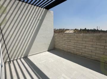 Departamento · 130m² · 2 Recámaras · 2 Estacionamientos · Departamento con Vista a La Reserva en 2a Seccion de Villa Magna