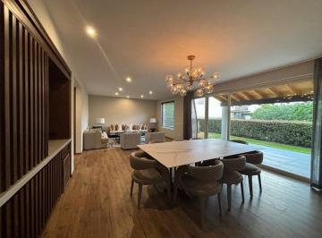 Casa de 4 habitaciones, Querétaro · Casa en Venta en Campanario