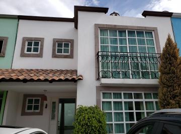 Casa de 3 habitaciones, Tultitlán · Renta de Hermosa Casa en Chimalhuacán, con Seguridad 24h, Jardín, 3 Recamaras.