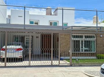 Casa Renta 170m² de 3 habitaciones · Casa Dúplex en Renta – Jardines de Guadalupe, Excelente Estado