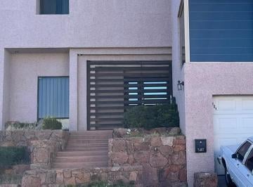 Casa de 3 habitaciones, Chihuahua · Casa en Venta Quintas del Sol