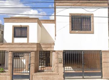 Casa de 3 habitaciones, Reynosa · Hermosa Casa en Elias Piña, Las Fuentes, Reynosa, Tamaulipas.