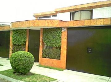Casa , Miguel Hidalgo · Excelente Residencia Bosque de Las Lomas 700 m²