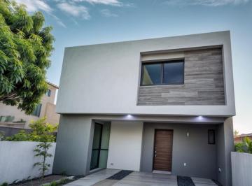 Casa de 3 habitaciones, El Marqués · Hermosa Casa en Venta Entre El Refugio y Zibatá, Diseño de Autor, Premium!
