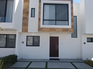 Casa de 3 habitaciones, Querétaro · Casa en Venta en Juriquilla, Querétaro, Qro.