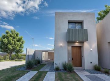 Casa de 2 habitaciones, El Marqués · Casa en Venta en Terrasoles, Nuevo Querétaro. 2 Vive con Calidad de Vida.