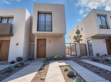 Casa de 2 habitaciones, El Marqués · Casa en Venta en Terrasoles, El Marqués - Nuevo Querétaro, Calidad de Vida.