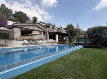 Casa · 600m² · 3 Recámaras · 10 Estacionamientos · Vista Al Bosque