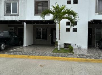 Casa en condominio de 3 habitaciones, Nacajuca · Bonita Casa Muy Cerca de Tabasco 2000