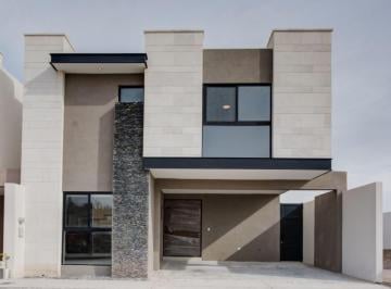 Casa · 270m² · 4 Recámaras · 2 Estacionamientos · Casa en Renta - Fraccionamiento Santa Ana