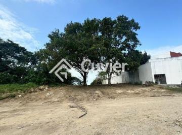 Terreno / Lote · 860m² · Terreno en Arcim