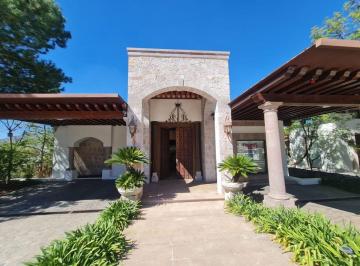 Casa de 4 habitaciones, Morelia · Casa en Venta Club de Golf Tres Marías, Morelia, Michoacán