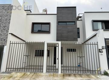 Casa · 150m² · 3 Recámaras · 2 Estacionamientos · Casa en Venta en Morada del Quetzal