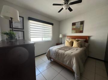 Casa de 3 habitaciones, Saltillo · Renta de Casa Amueblada en Villa Vergel