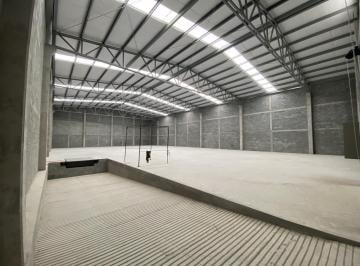 Oficina · 1050m² · 4 Estacionamientos · Bodega en Renta en Magna Park
