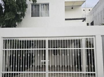 Casa de 3 habitaciones, Benito Juárez · Casa en Renta, Residencial Isla Azul, Cancun.