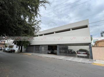 Casa · 470m² · 3 Recámaras · 4 Estacionamientos · Casa en Venta en San Pedro Garza García