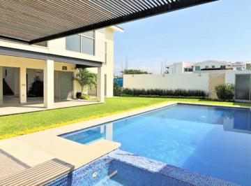 Casa de 4 habitaciones, Emiliano Zapata · Residencia de Autor – Recámara en Pb con Vestidor, Casa Fresca, Vistas Verdes en Toda La Casa #10652