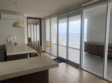 Departamento · 368m² · 4 Recámaras · 3 Estacionamientos · Departamento en Torre Levant